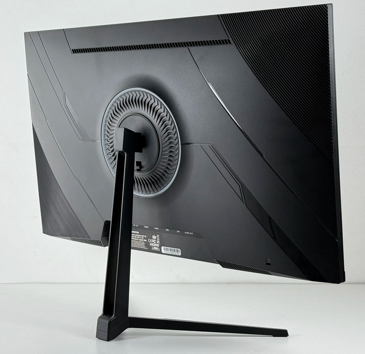 Quantum Gaming 27 inç Flat Gaming Monitör 2K QHD IPS 180Hz (Sıfır Ölü Pixel Garantili)